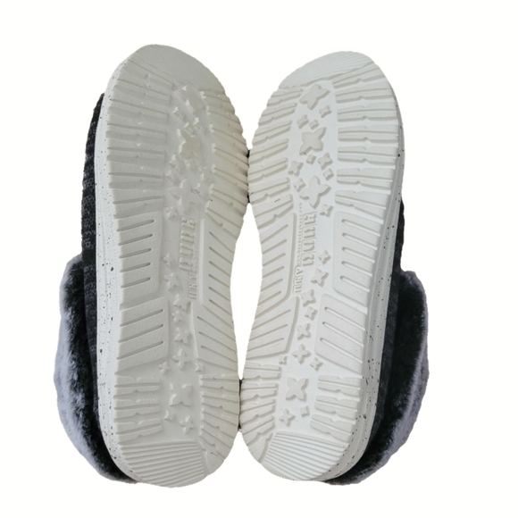 HEY DUDES - Picture 2 of 5